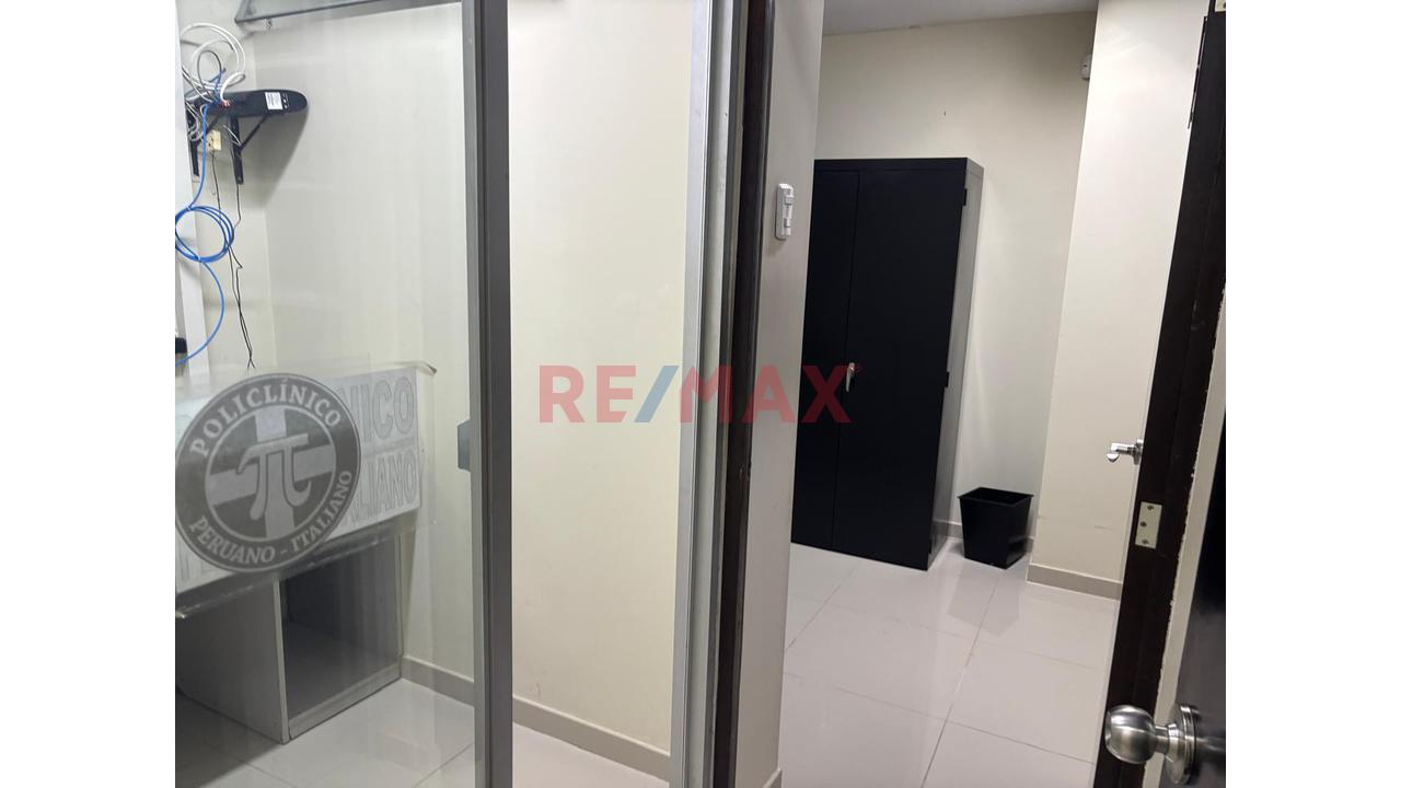 Excelente Oportunidad De Inversión! Se Vende Amplio Local Comercial De 194 M² En Primer Piso – Av. Los Dominicos, San Martín De Porres — foto 5
