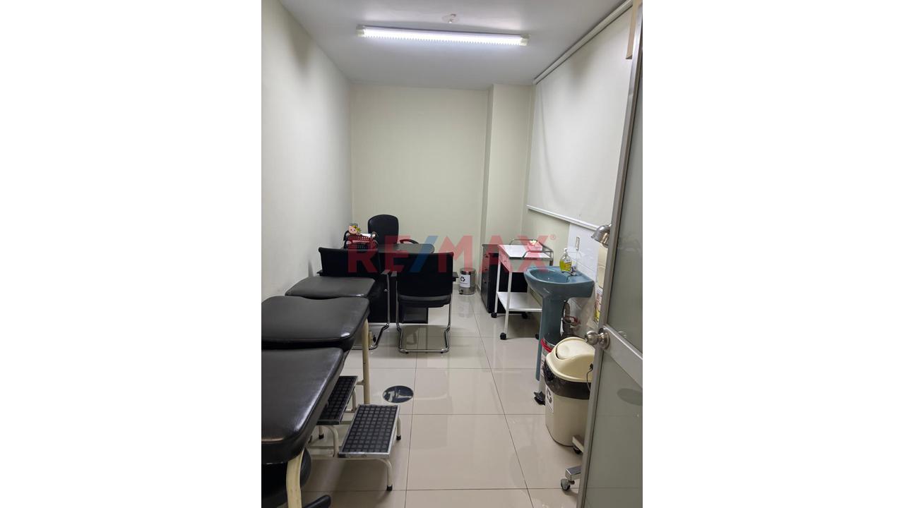 Excelente Oportunidad De Inversión! Se Vende Amplio Local Comercial De 194 M² En Primer Piso – Av. Los Dominicos, San Martín De Porres — foto 10