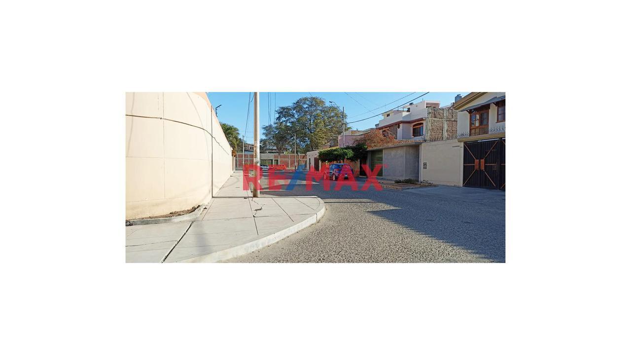 📌Gran Oportunidad Terreno A Excelente Precio 📌✔✔En Urb. Los Geranios  A Espalda De Metro De San Eduardo✔✔📐 442 M2❗❗ Frente 29 Ml❗❗ - 3
