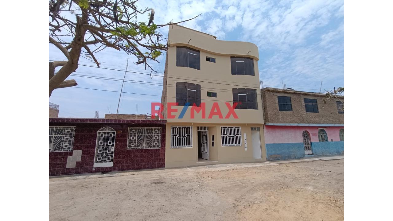 Casa En Venta En Cooperativa Tuman Block 1 Chiclayo - Lambayeque — foto 2