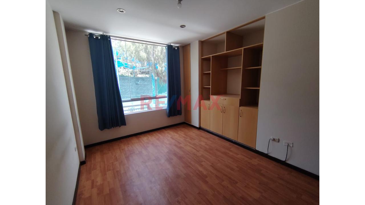 ¡Gran Opportunidad De Inversión En Porvenir - Miraflores! - Casa En Venta - 4