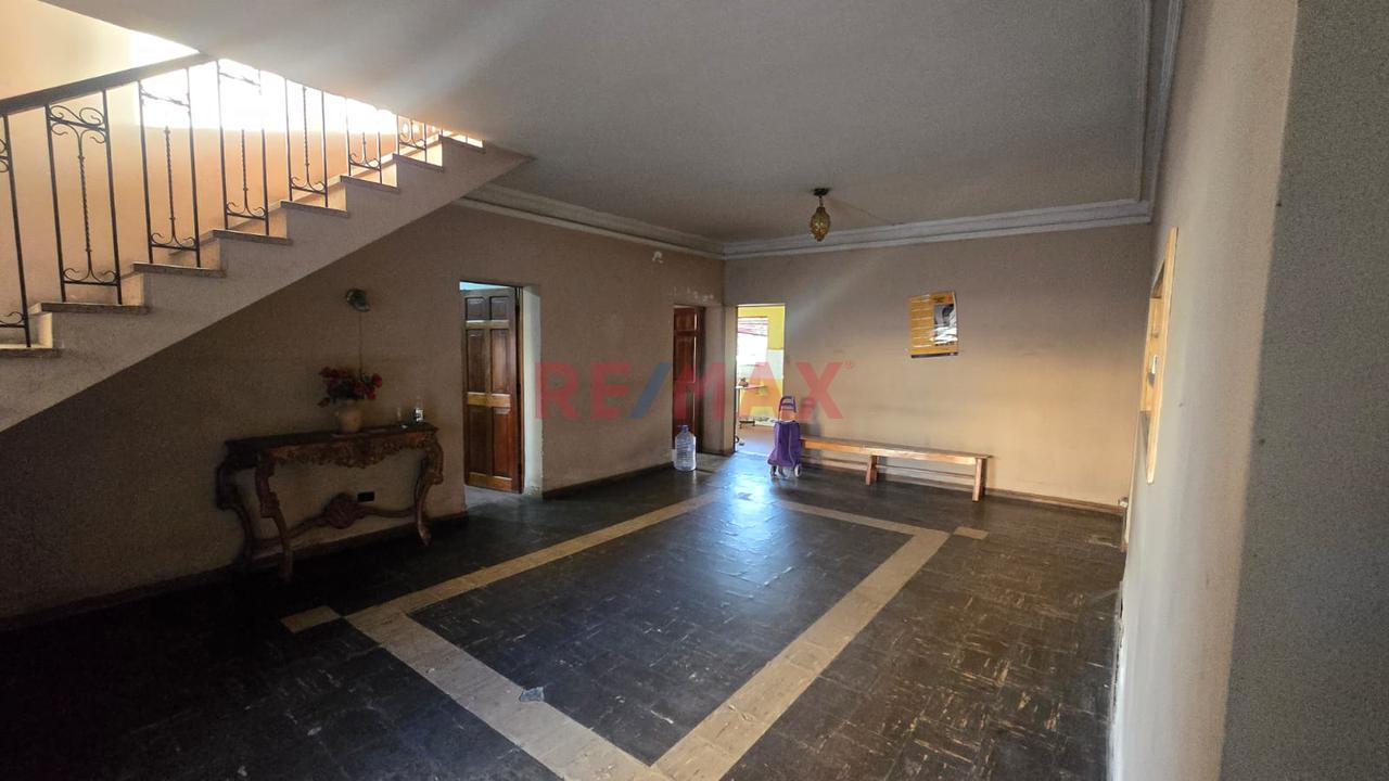 Casa Como Terreno En Venta En Cercado A Una Cuadra Del Colegio Prescott Y A 2 Cuadras De Tingo — foto 10
