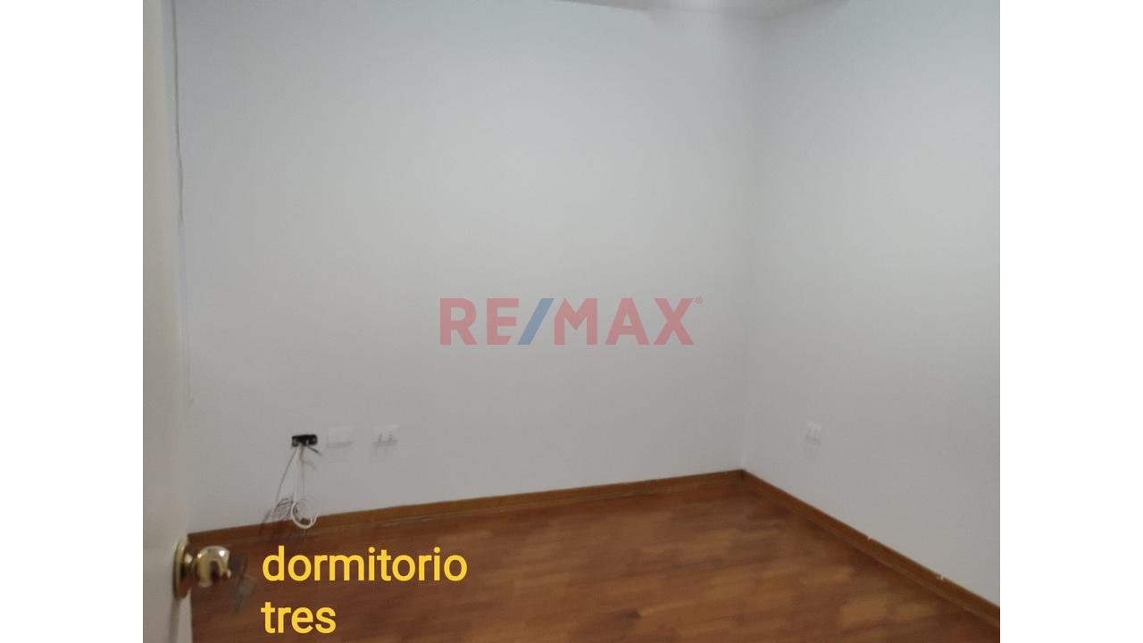 Acogedor Departamento En Venta Frente A Hermoso Parque En Surco Cerca A Velasco Astete — foto 12