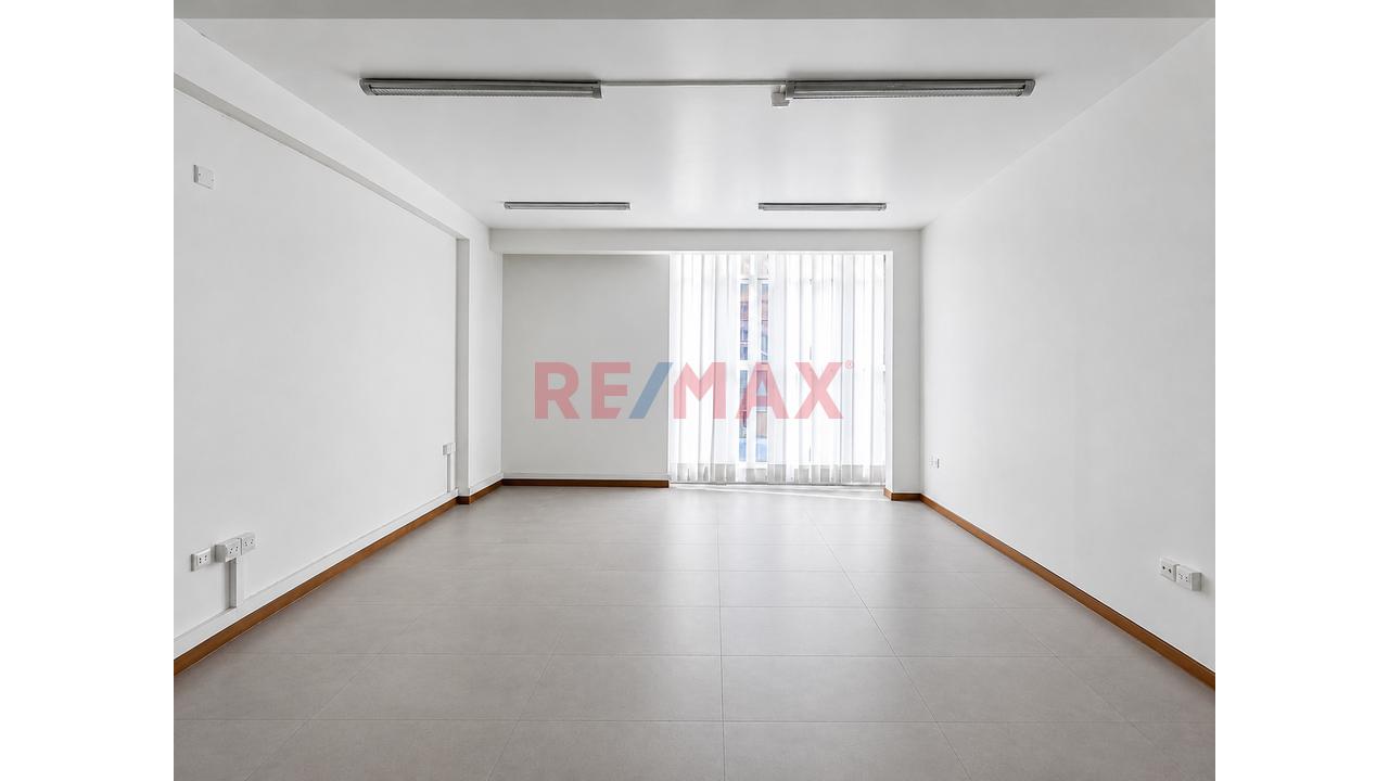 🏢 Edificio En Venta – Gran Oportunidad De Inversión | Av. Collasuyo, Cusco - 2