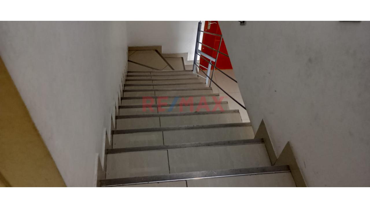Lindo Duplex En Venta En Los Sauces, Surquillo — foto 8