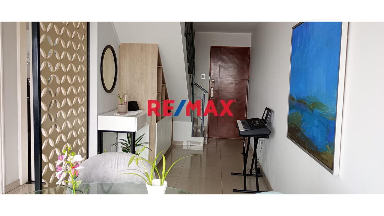 Lindo Duplex En Venta En Los Sauces, Surquillo
