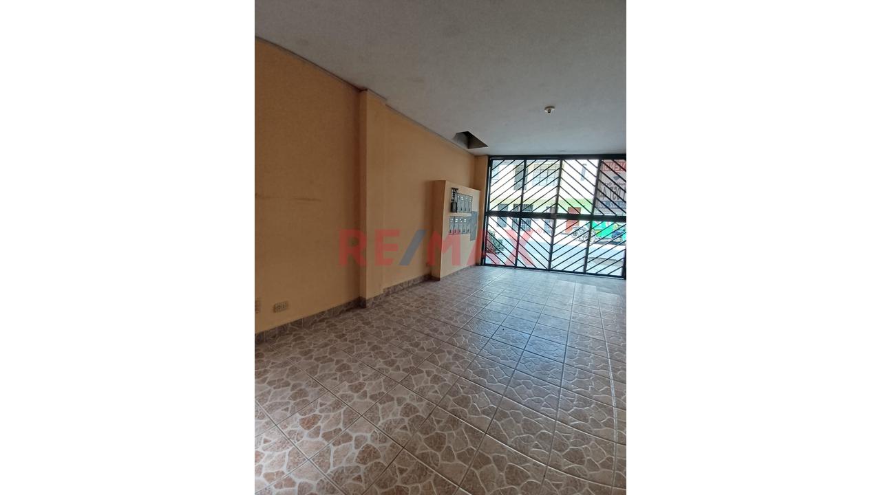 Venta Amplio Departamento  1Er Piso — foto 2