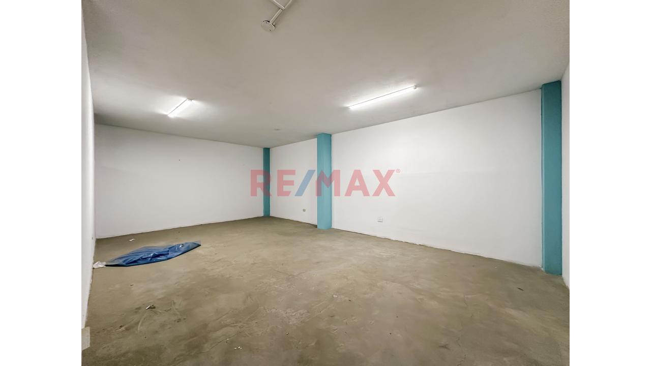 Alquilo Amplio Local Comercial En El 3Er Piso Los Olivos! 500 M² Ideal Para Academias, Gym, Institutos O Centros Médicos 🏫🏥 - 14