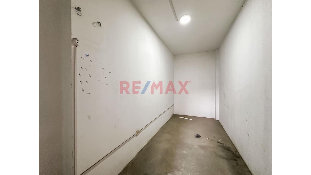 Alquilo Amplio Local Comercial En El 3Er Piso Los Olivos! 500 M² Ideal Para Academias, Gym, Institutos O Centros Médicos 🏫🏥 - 15