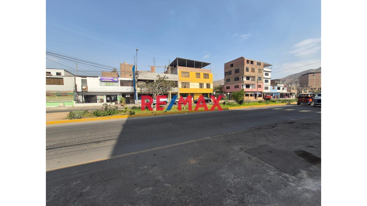 ¡Oportunidad De Inversión Y Vivienda En San Juan De Lurigancho!