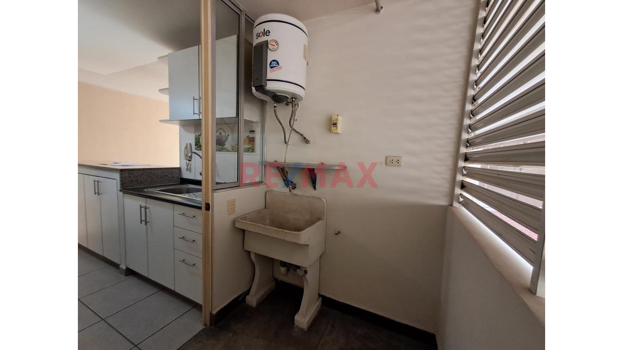 Alquila  Departamento En Condominio Del Valle  Chaclacayo - 13