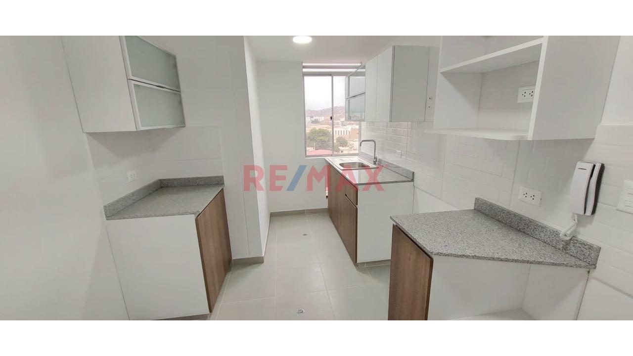 Vive En Este Hermoso Departamento En 7Mo Piso, A  Pocas Cuadras De La Estacion Matellini, Av. Las Gaviotas Cuadra 4, Chorrillos — foto 10
