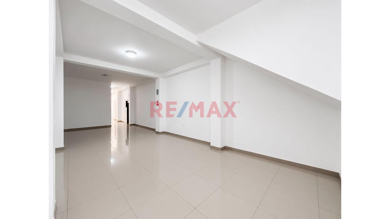 Alquilo Estratégico Local Comercial De 87 M²: Alta Exposición En Jesús María - 7