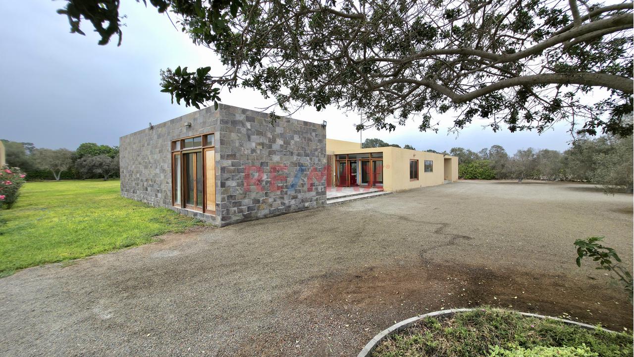 Exclusiva Oportunidad En Chilca – Fundo Los Tilos Dos Casas Modernas En Un Oasis De Paz (6,093.53 M²) — foto 10