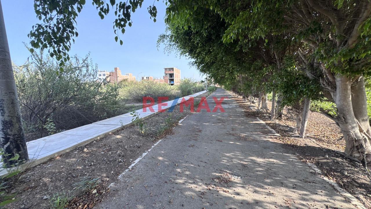 ¡Ocasion! Venta De Terreno 96.94M2 En Urb. La Rinconada — foto 3