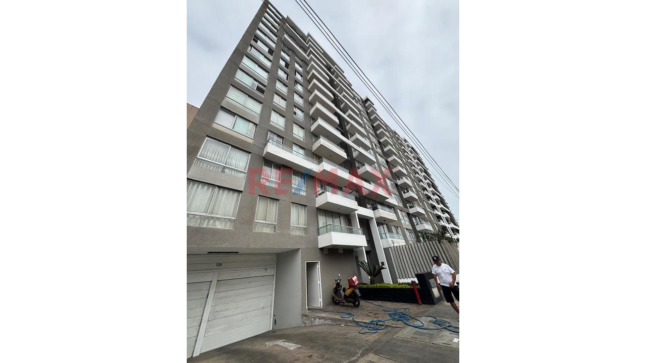 ¡Vive A Pasos Del Malecón Bertolotto! Alquiler De  Lindo Dpto. Semiamoblado De 3 Dorm + Áreas Club.