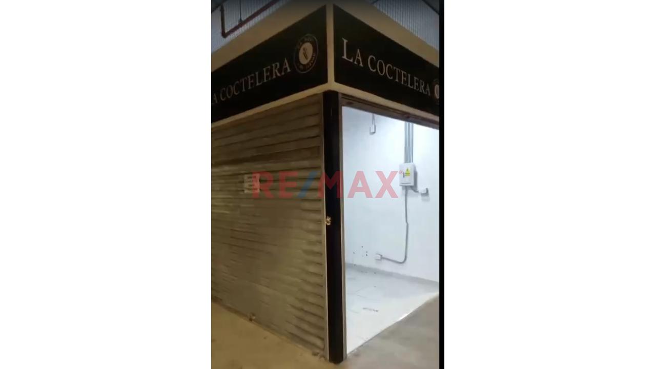 Venta De Local Comercial En Colonialmarket Cdra. 41 Av Oscar R. Benavides Bellavista Al Costado De Mall Plaza Bellavista - 8