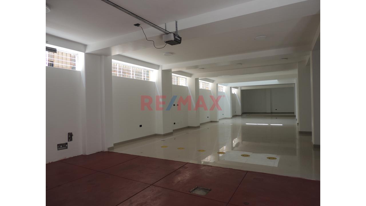 Local Comercial En Alquiler Cerntro De Chiclayo - 2