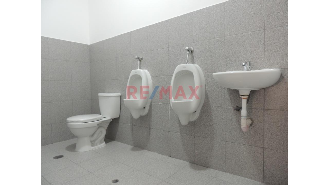 Local Comercial En Alquiler Cerntro De Chiclayo - 3