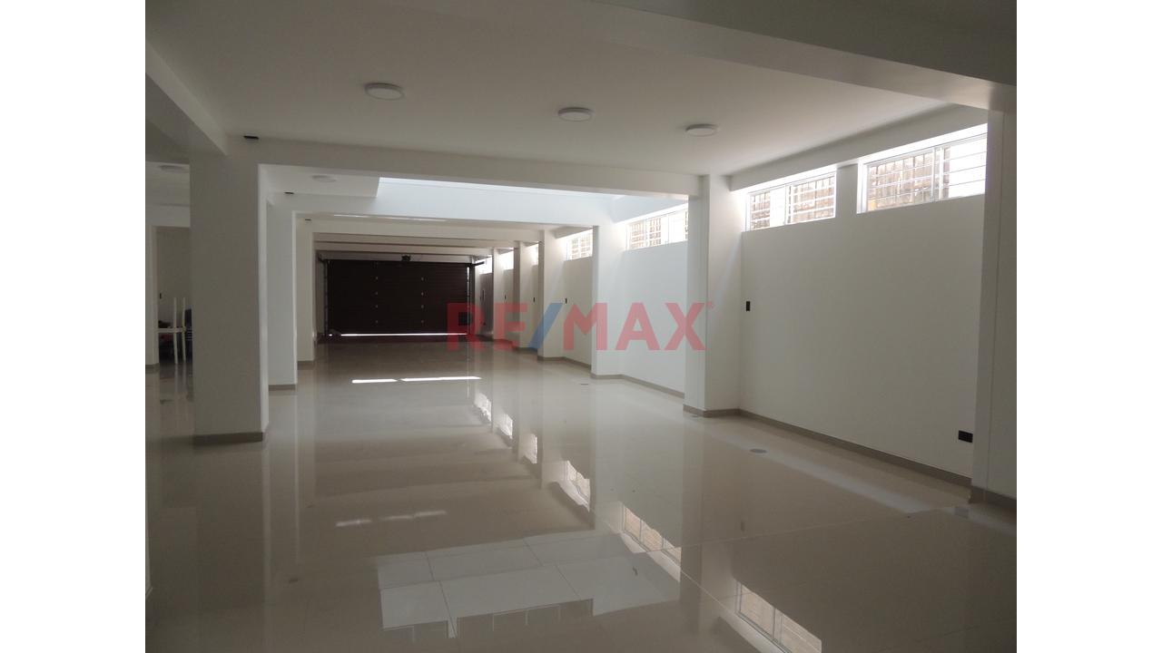 Local Comercial En Alquiler Cerntro De Chiclayo - 8