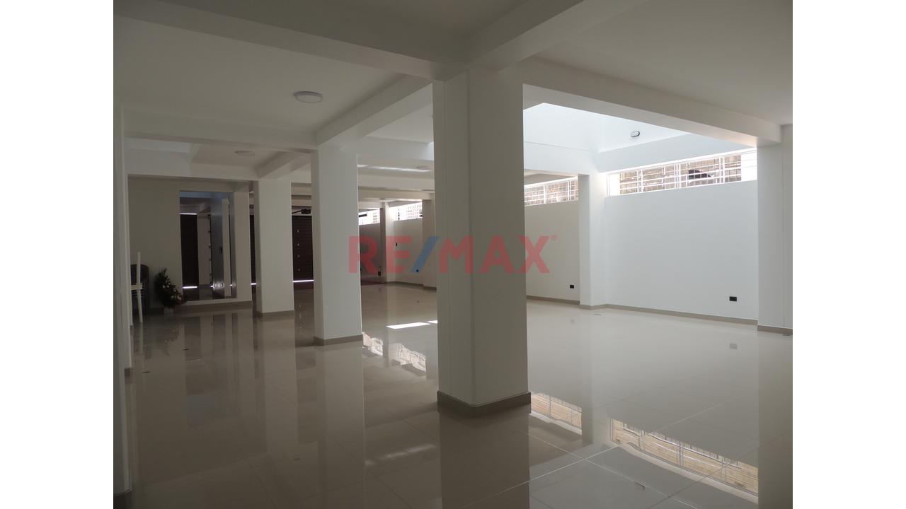 Local Comercial En Alquiler Cerntro De Chiclayo - 10