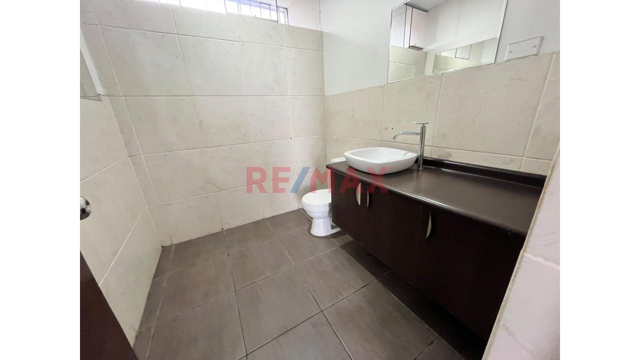 Casa En Venta En San Isidro Acondicionado Para Oficina — foto 12