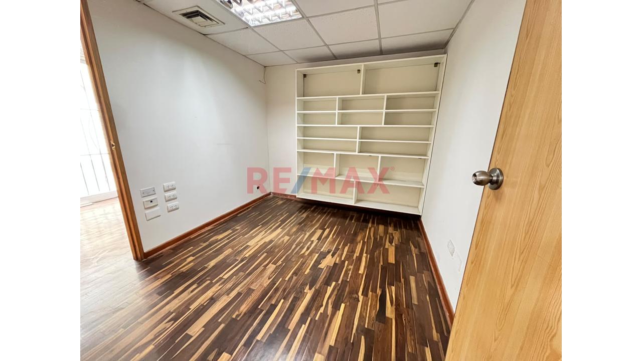 Casa En Venta En San Isidro Acondicionado Para Oficina — foto 2