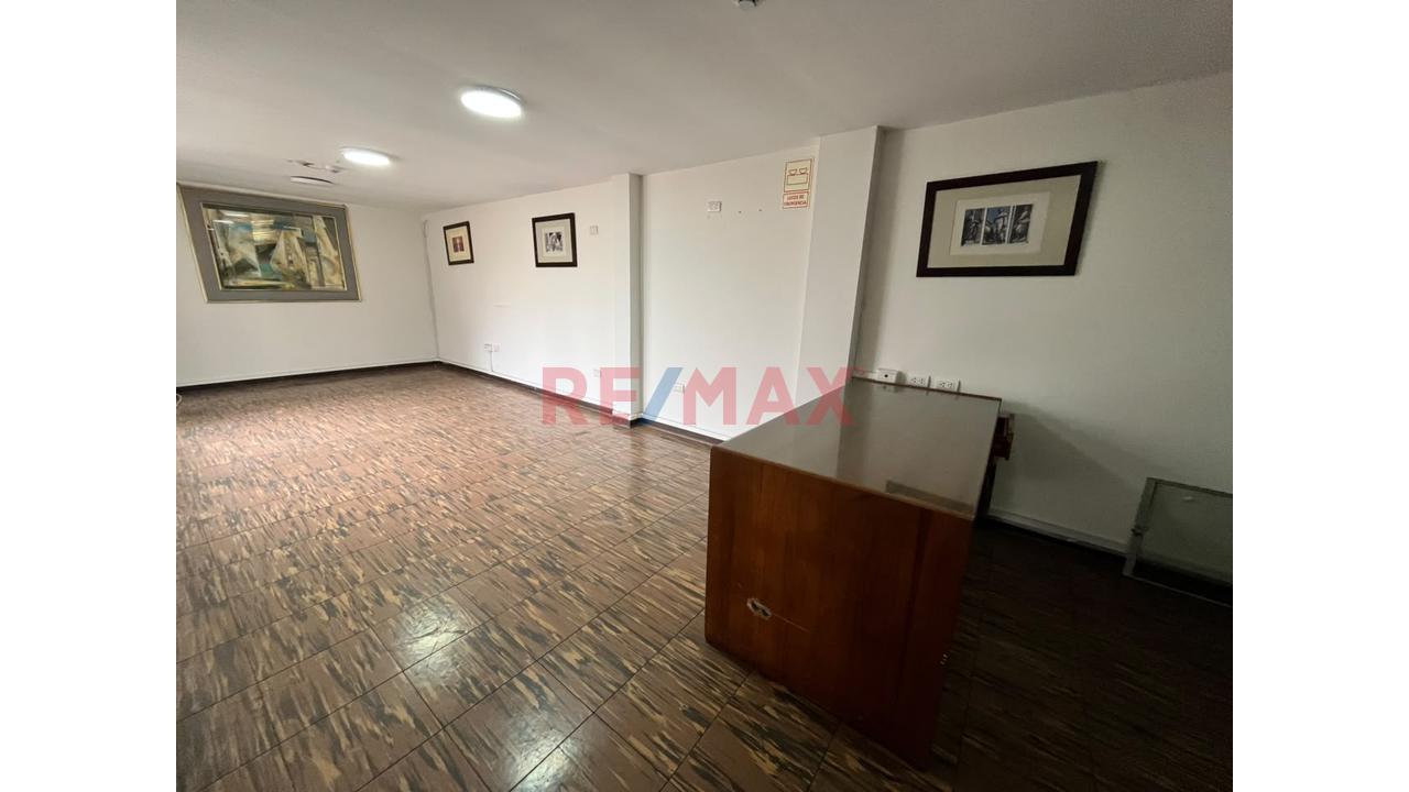 Casa En Venta En San Isidro Acondicionado Para Oficina — foto 10