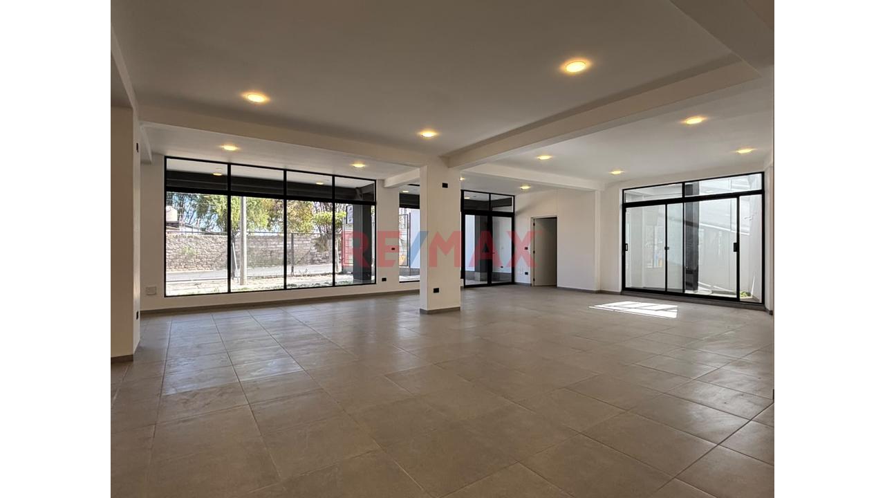 🏪 Venta De Local Comercial – Lofty Huertos Sachaca - 4