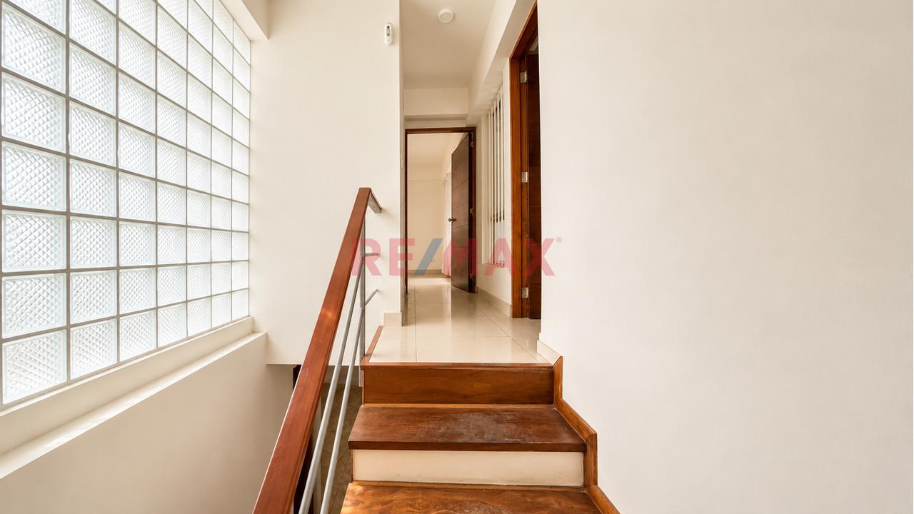 🏡 Dúplex Tipo Casa En San Miguel | 1Er Y 2Do Piso + Cochera | Sin Mantenimiento — foto 3