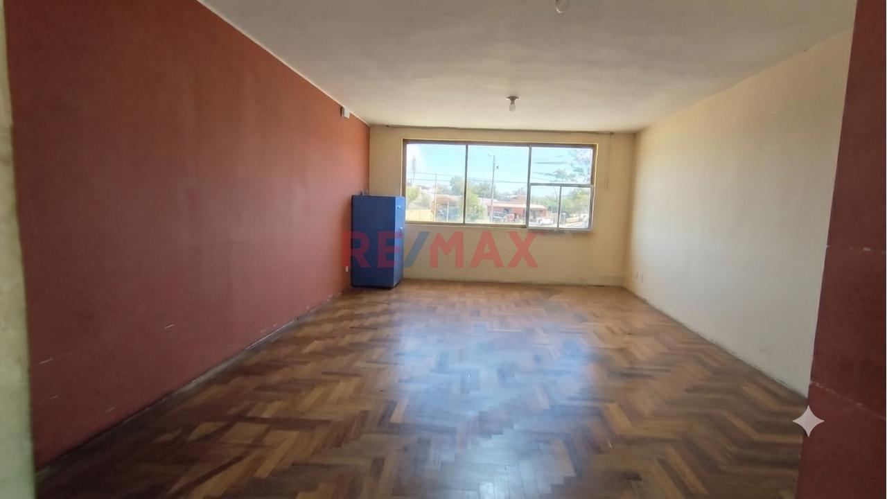 Venta De Local Comercial 81M2 - 2Do Piso En Constructores La Molina - 15