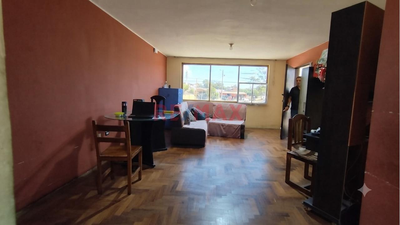 Venta De Local Comercial 81M2 - 2Do Piso En Constructores La Molina - 10