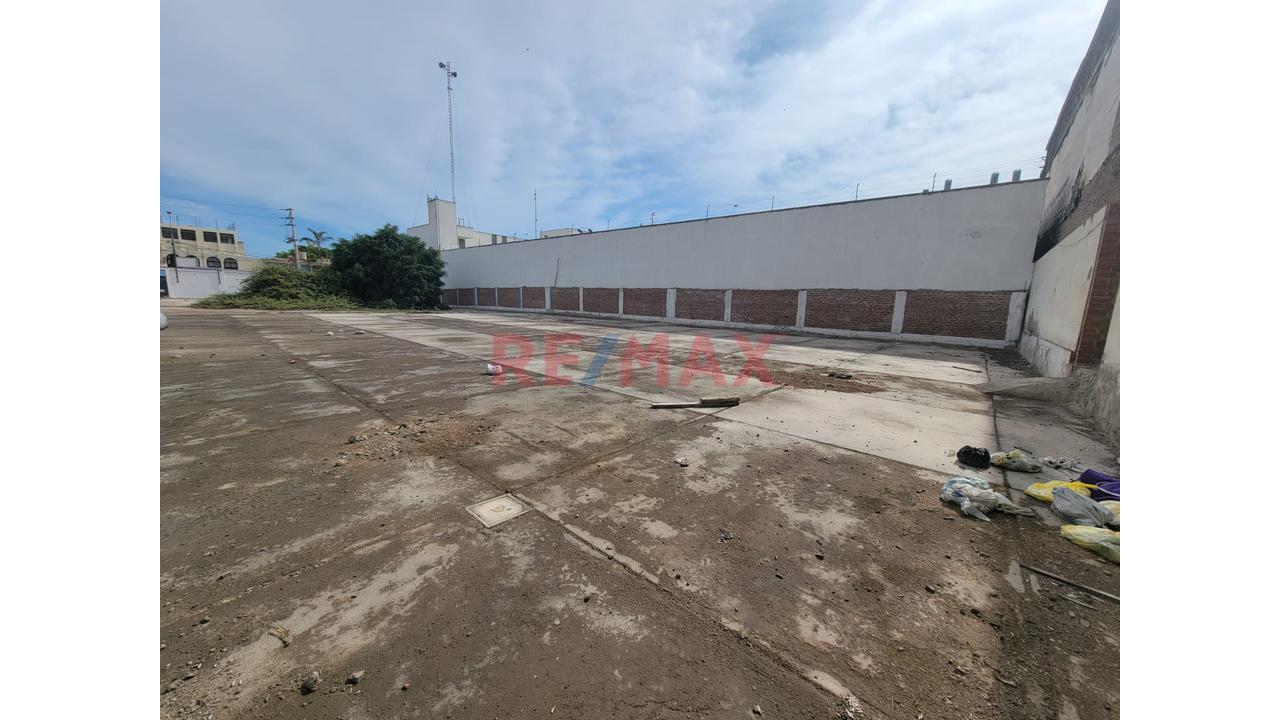 Terreno Urbano En Venta En El Callao A 2 Cuadras De La Municipalidad Del Callao — foto 4