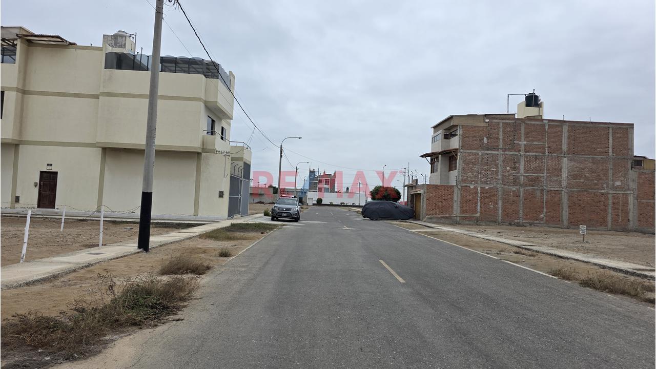 Terreno En Los Ficus De Pimentel I Etapa Con 127.20 M2 — foto 3