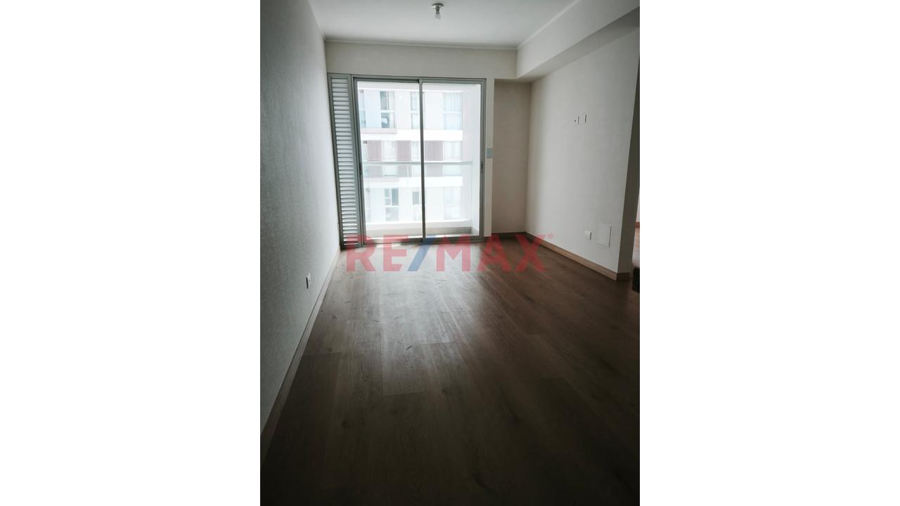 Alquiler De Departamento De Estreno En Surquillo | Cerca Centro Empresarial San Isidro — foto 5