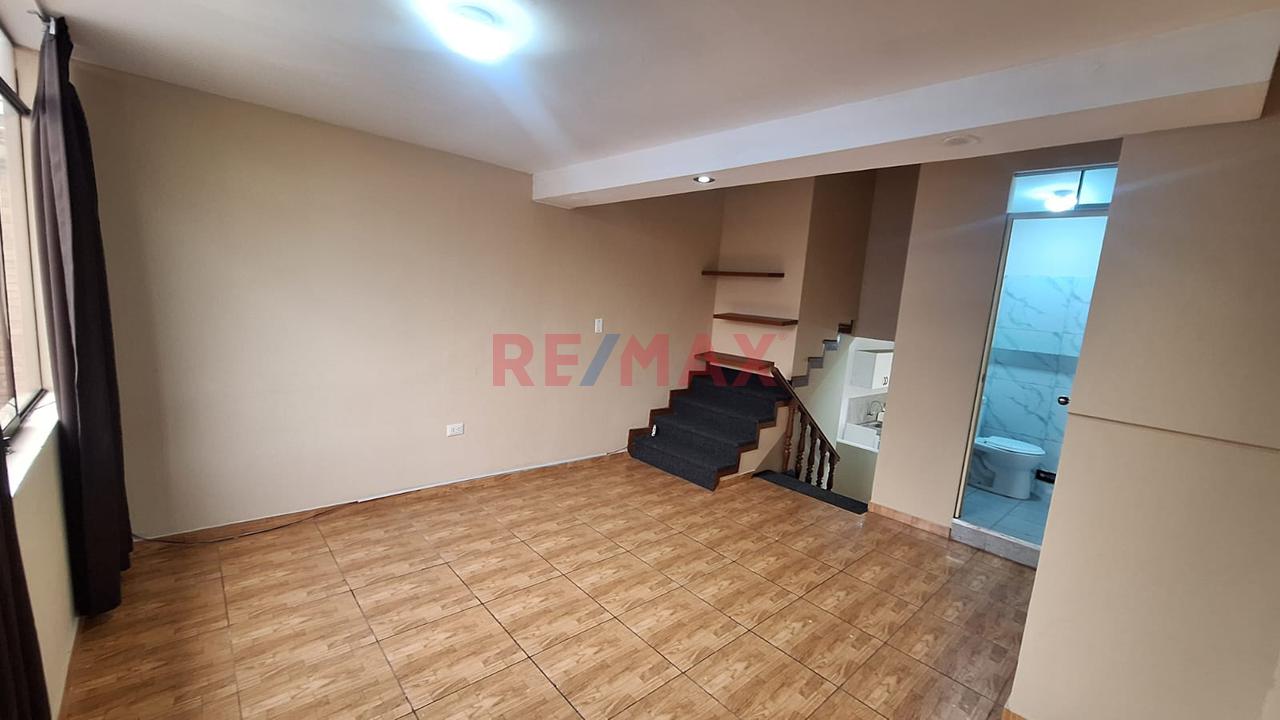 Departamento En Alquiler Cerca A Real Plaza De Puruchuco - Ate — foto 2