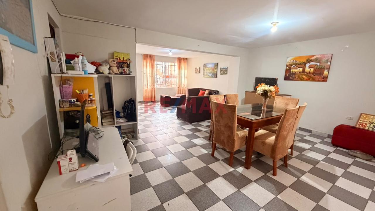 San Juan De Lurigancho Venta De Departamento 175 M2 1 Er Piso 2 Cuadras De La Estacion Postes — foto 6