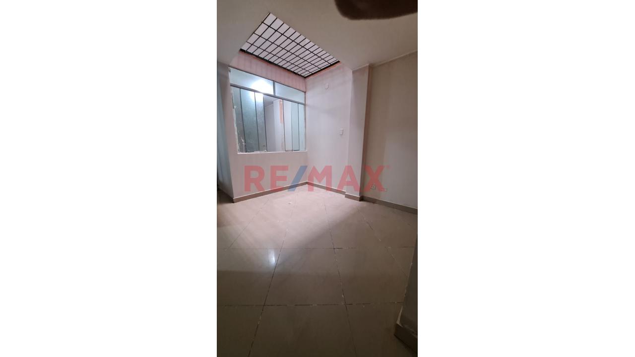 Vendo Amplio Y Luminoso Departamento De 90 M² En Carapongo: Confort Familiar Y Vista Exterior — foto 2