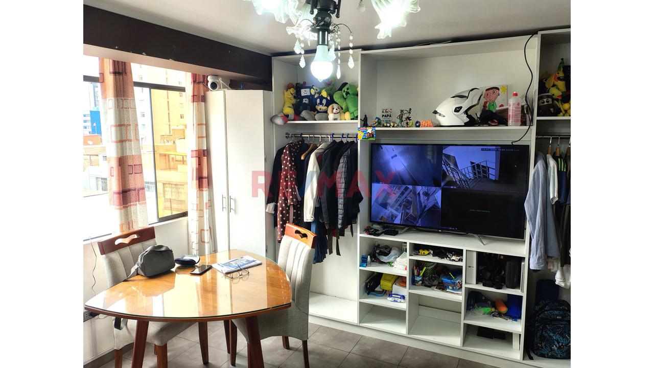 Monoambiente Semi Amoblado En Venta En La Av. Garzón — foto 14