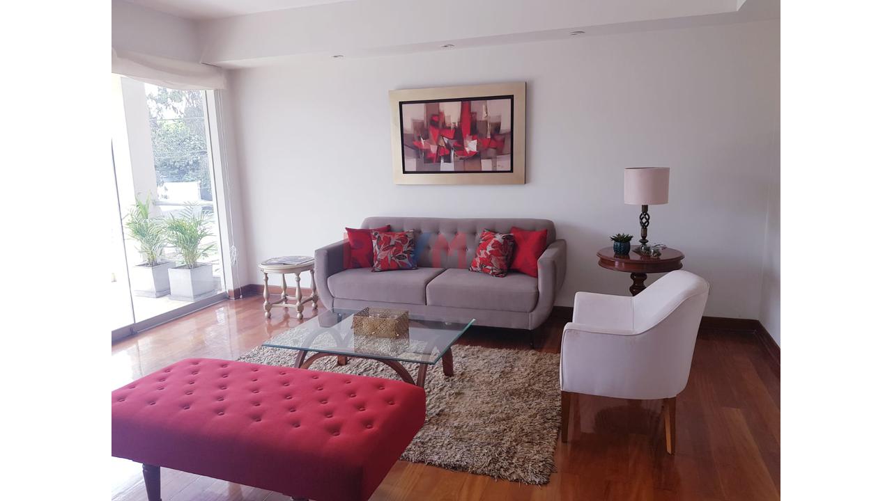 Se Vende Hermoso Departamento En Chacarilla. $ 395,000 Dólares