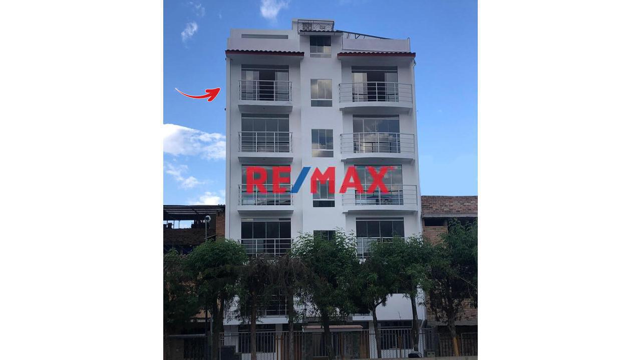 Se Vende Departamento En 6To Piso, 105.38 M2, Edificio Con Ascensor El Sauce, Cajamarca - 1