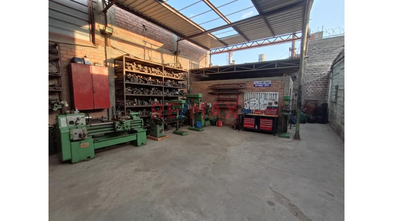 🏭 Local Industrial Al Precio De Un Terreno - 7