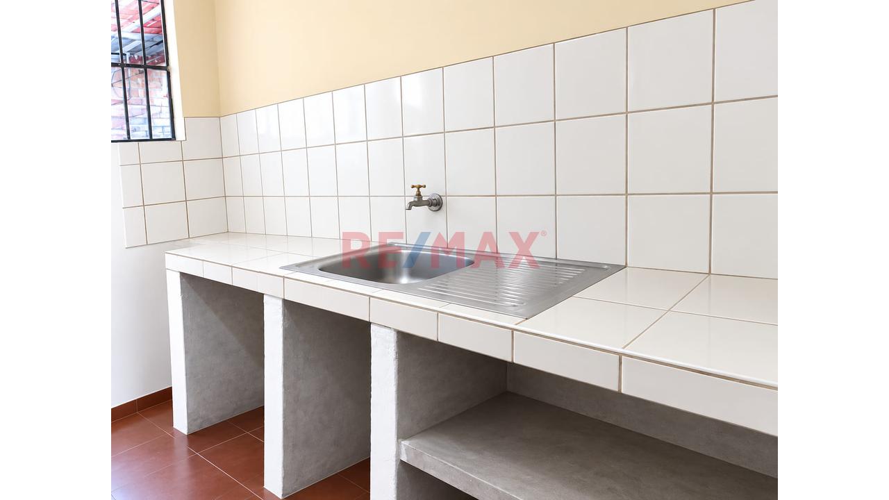 Casa En Venta En A,H José Olaya - Piura - 3
