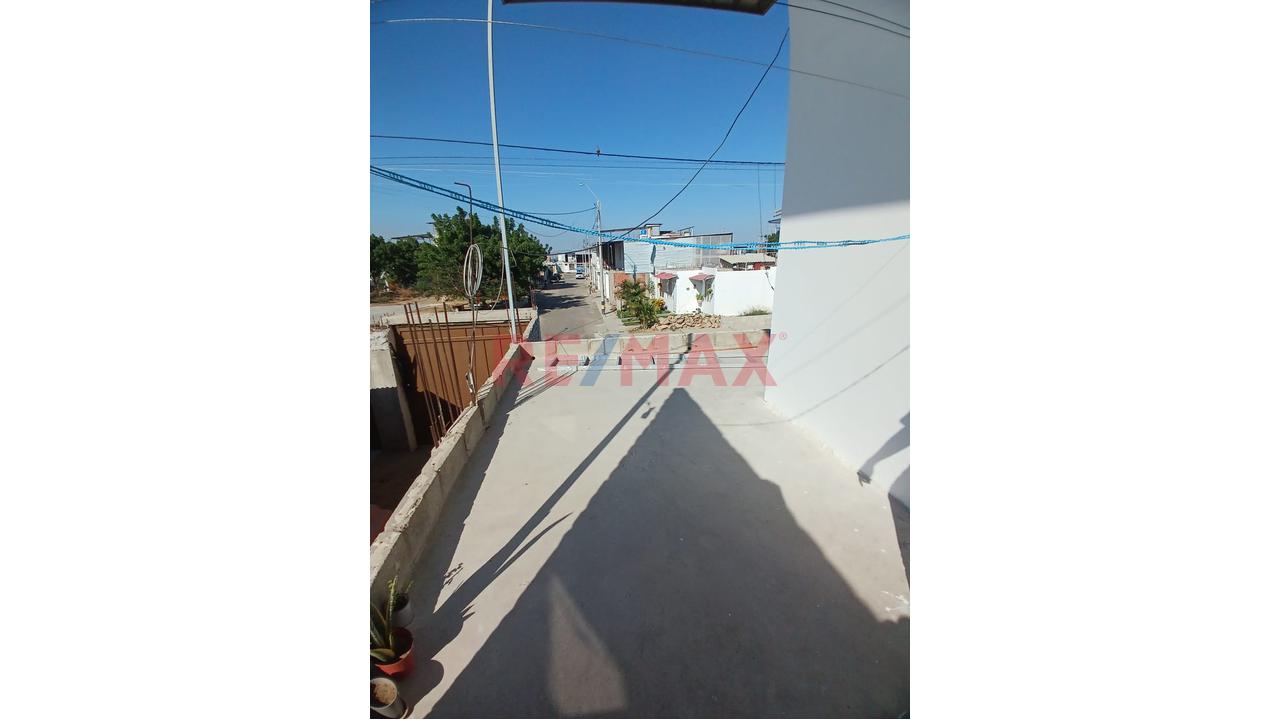 Se Vende Casa De 2 Pisos En Corales Ii, Cerca A Upao Y A La Udep — foto 2