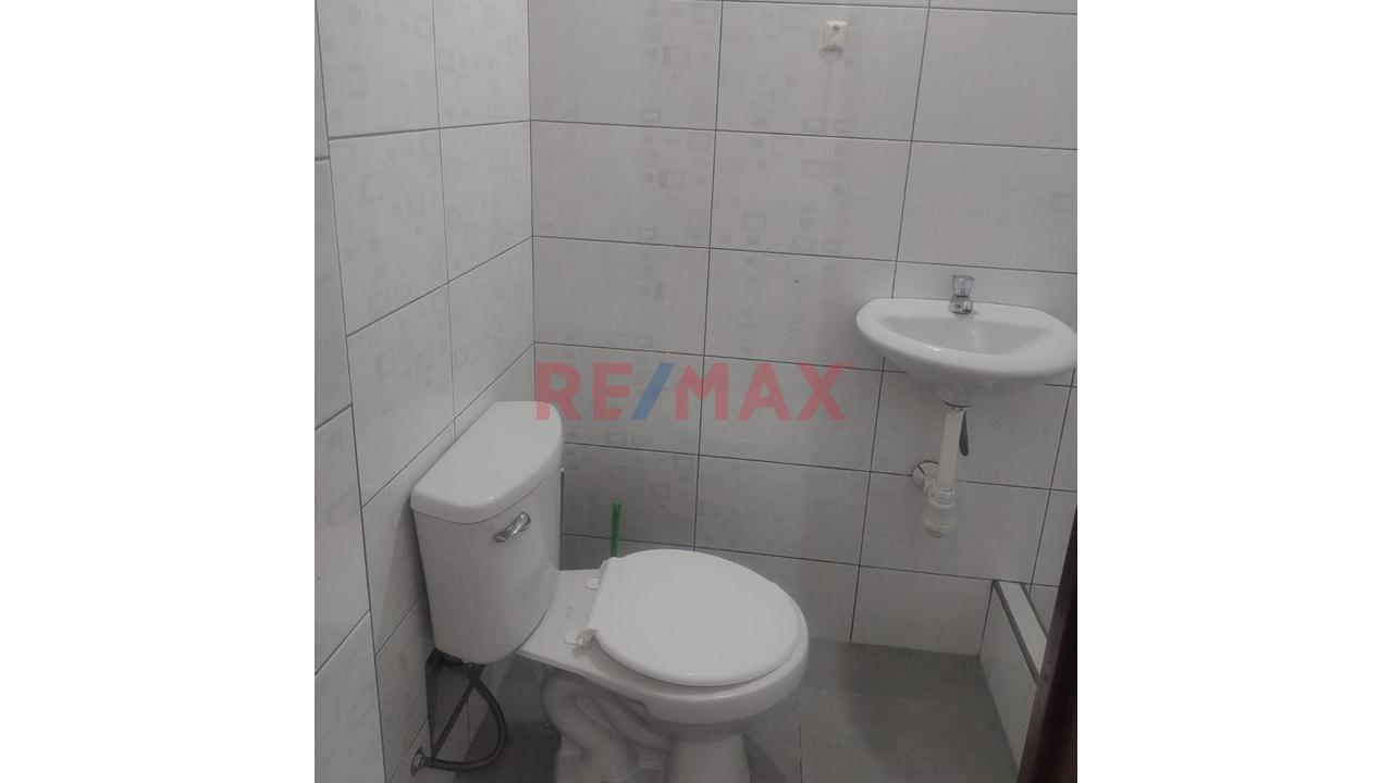 ¡Excelente Oportunidad De Alquiler De Local Comercial En Ciudad Satélite Santa Rosa – Callao! — foto 4
