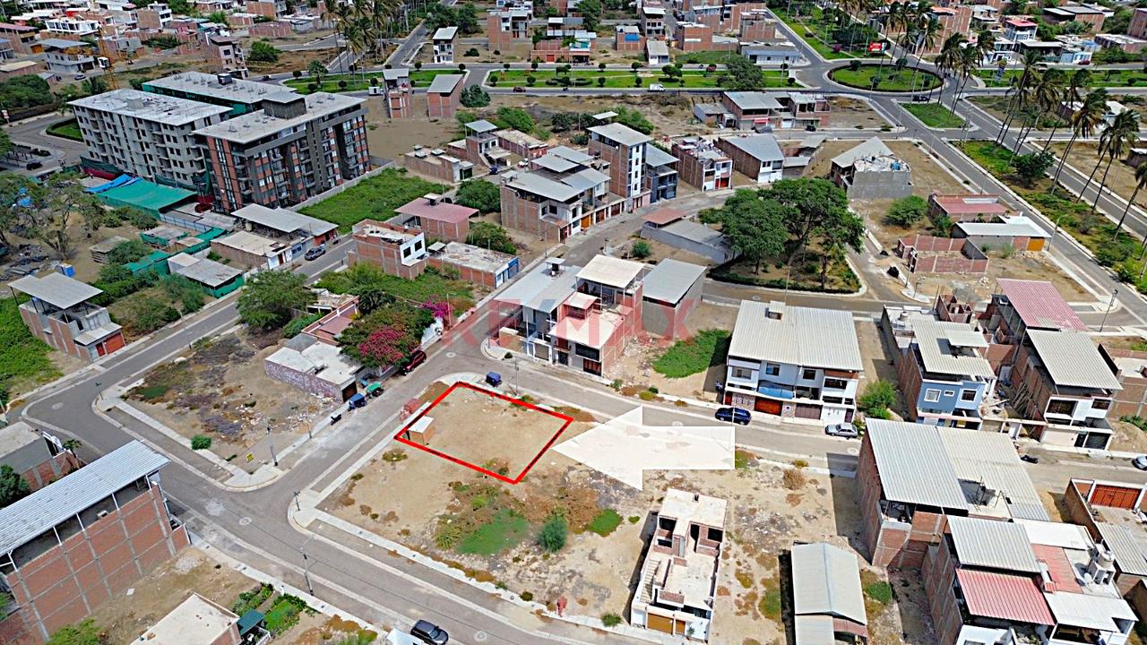 😮 Ocasión Lote En Venta 📐263.57 M² ( 17.52 X 15 ) 📮 Cal Las Poncianas Mz C15 Urb. Las Palmeras De Centenario Etapa 1 En Esquina - 9