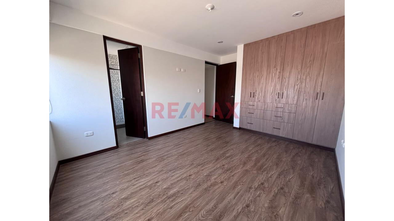 Vendo Amplio Dúplex, En La Mejor Zona De Umacollo - 7
