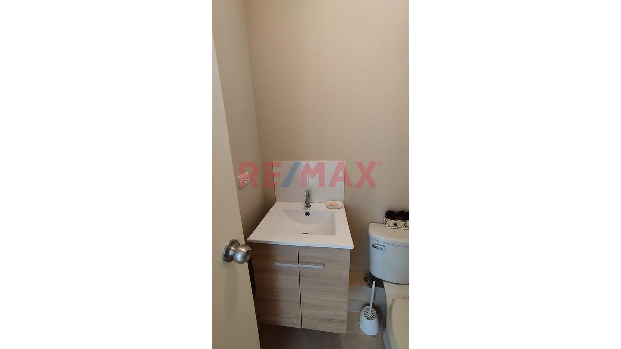 Se Alquila Departamento De 61M2 En Condomio Alto Benavides - Cercado De Lima - 9