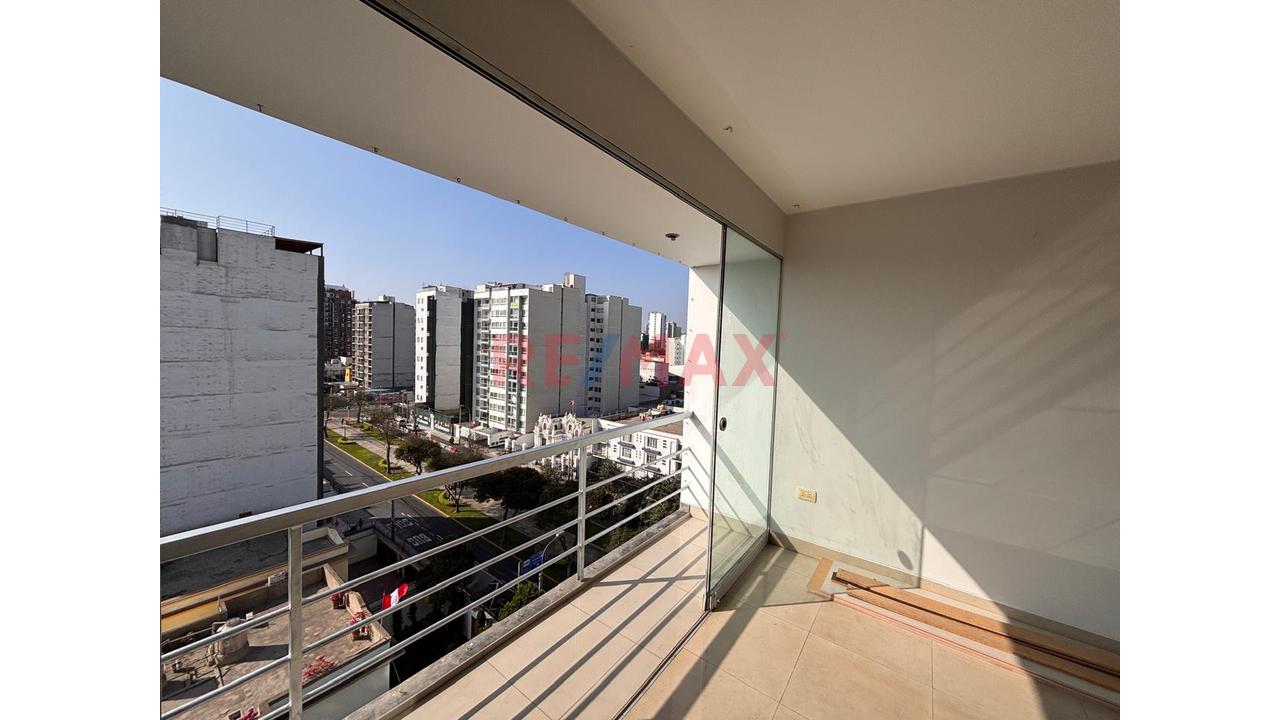 Departamento En Alquiler En Miraflores — foto 2
