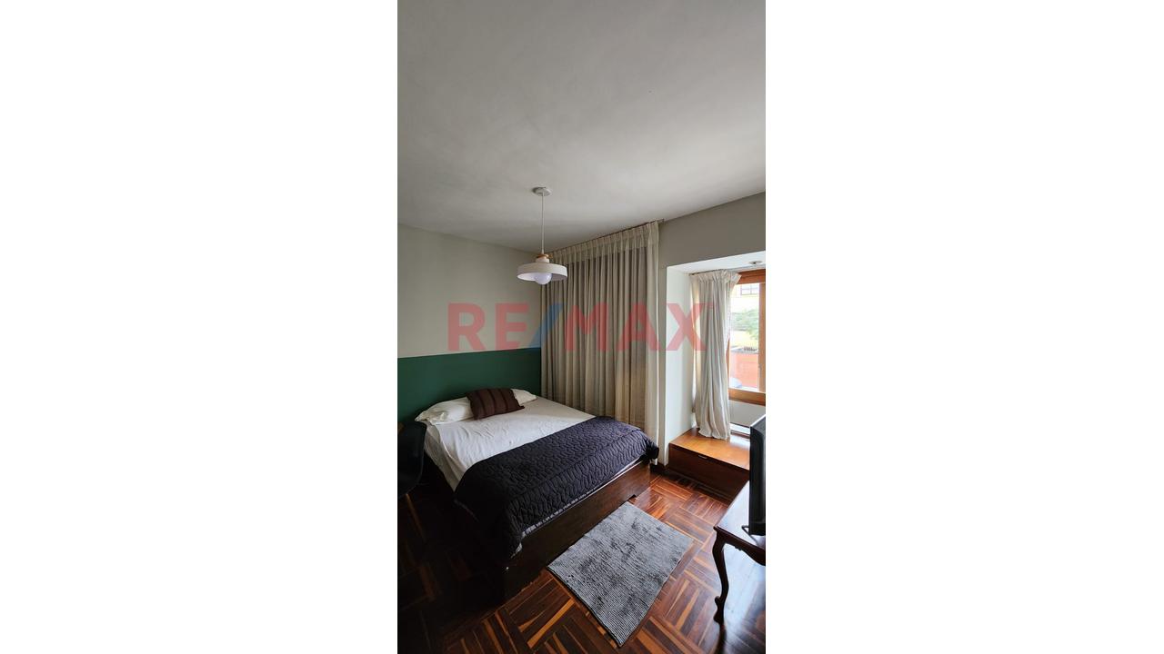 ¡Amplio Departamento En Venta En Chorrillos, Cerca Del Malecón! — foto 8
